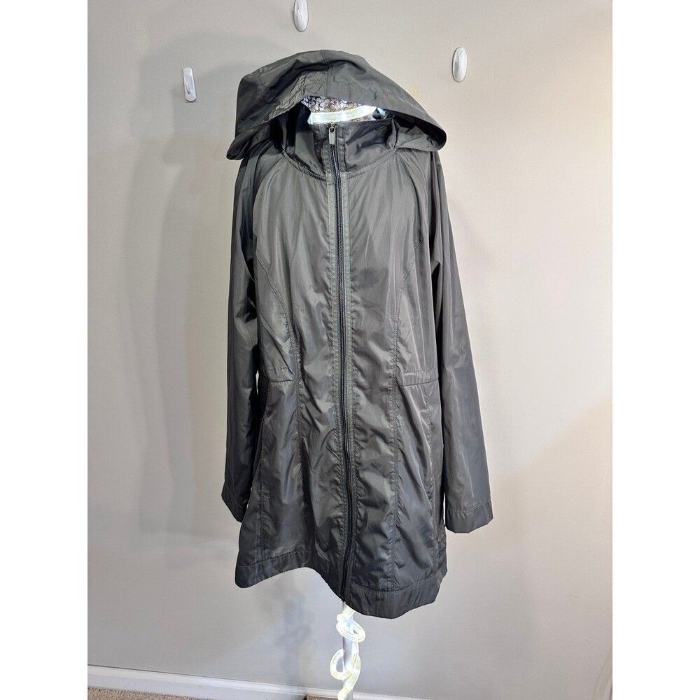 Athletic works windbreaker Jacket Size Medium